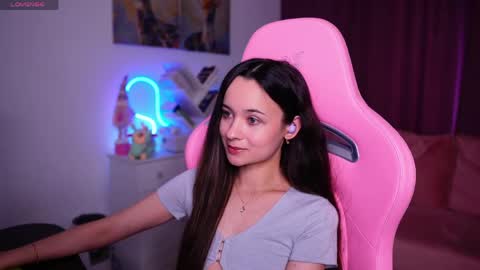 Angelina online show from May 21, 3:40 pm