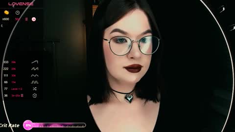 Bella online show from November 10, 9:17 pm