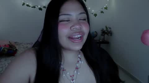 Snapshot of juicy_elenxx chatting on October 9, 10:04 pm EleN online show from October 9, 10:04 pm