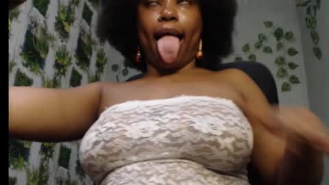 Mariagold online show from February 7, 1:25 am