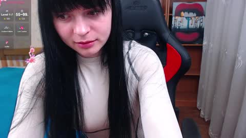 juicy_jesss online show from April 2, 7:43 pm