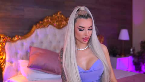 Jessye online show from December 19, 9:54 pm