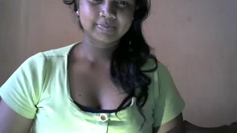 stellah online show from September 12, 8:05 am