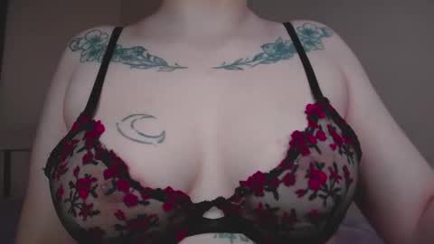 Elena online show from March 6, 6:40 pm