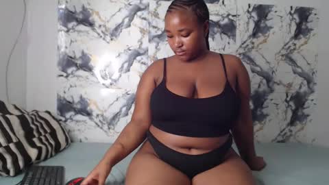 juicyjasminx online show from May 6, 7:25 am