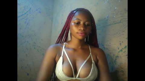 juicypiexx online show from January 6, 11:42 pm