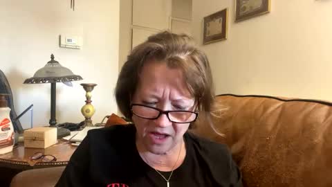 JuJuKitty online show from October 21, 4:21 pm