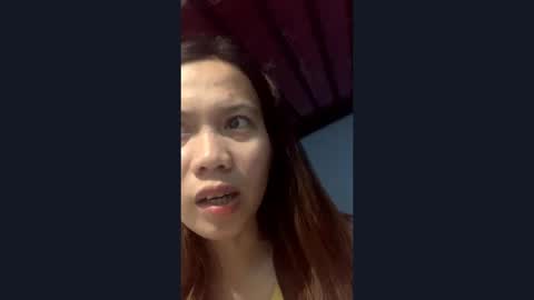 julefrigon online show from May 7, 11:50 am