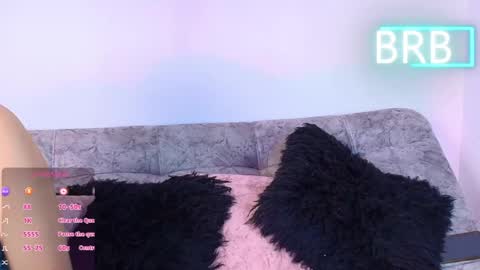 Jules and Gia online show from May 26, 9:59 am