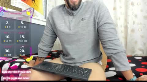 Snapshot of juleslatin122 chatting on September 28, 3:10 pm Jules online show from September 28, 3:10 pm