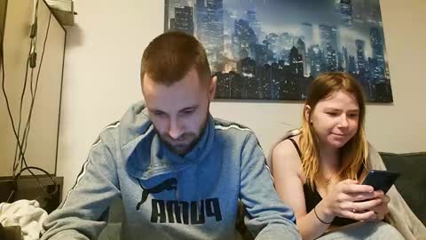 julia_official online show from February 14, 8:26 pm