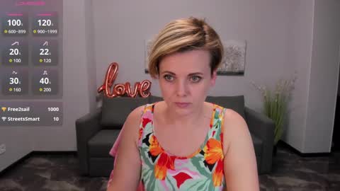 Julia online show from February 12, 5:48 pm