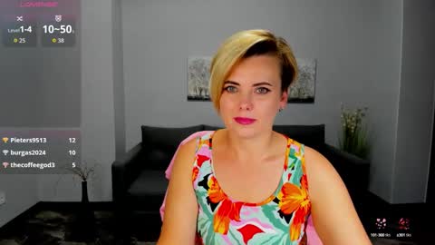 Julia online show from September 11, 12:17 pm