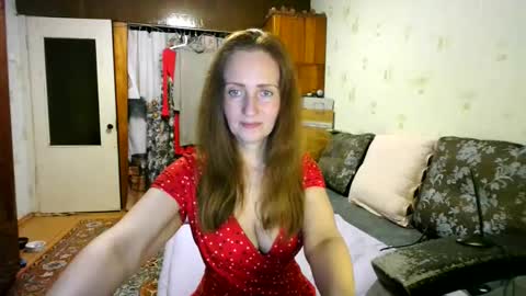 juliaa_foxi online show from May 11, 6:16 pm