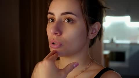 Molly online show from March 21, 3:38 pm