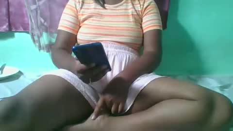 juliah02 online show from February 19, 9:28 am