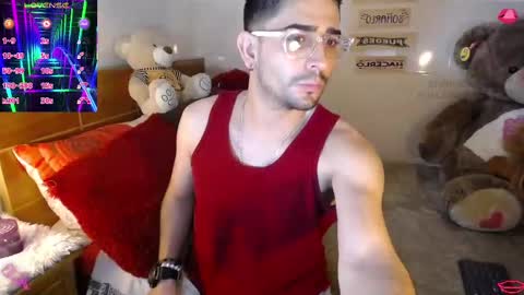 Julian online show from March 8, 2:01 am