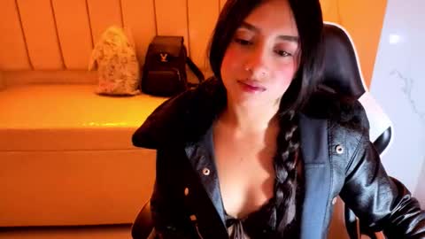 Online 2200 to 600 online show from December 16, 1:06 pm