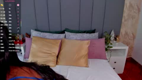 Snapshot of julianamiller chatting on September 24, 2:51 am juli online show from September 24, 2:51 am