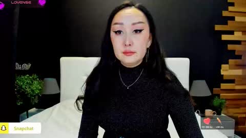 Julianna online show from October 26, 3:01 pm