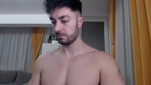 JulianRoyce online show from February 11, 9:51 pm