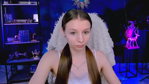juliedaniel online show from June 3, 8:39 am