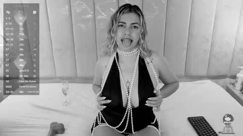 juliedeep online show from March 7, 5:57 pm