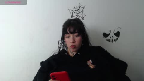 Julieta online show from March 1, 1:43 am