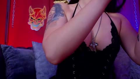 Snapshot of julieta_russell chatting on October 3, 1:08 pm Julieta online show from October 3, 1:08 pm