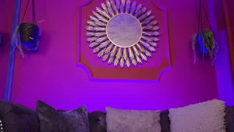  Julieta  online show from December 1, 11:19 am