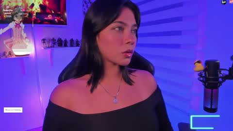 Julieta  online show from November 20, 6:45 am