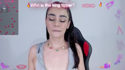 serafelle online show from February 15, 8:29 pm