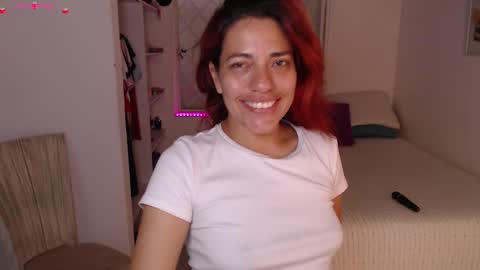 Snapshot of julieth_spencer1 chatting on September 21, 1:15 pm Julieta online show from September 21, 1:15 pm