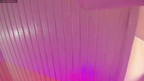 Julieth online show from April 14, 8:01 pm