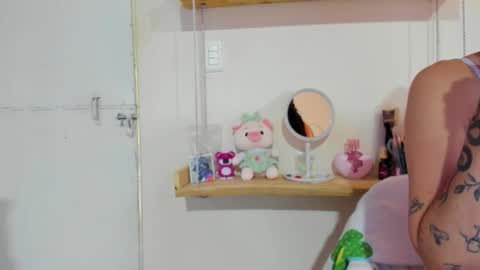 juliette online show from November 12, 6:21 pm