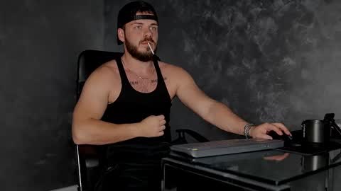 JULiUS   online show from November 1, 10:09 pm