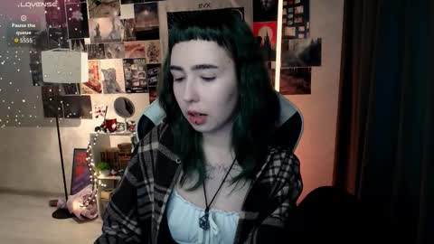 Baroness Von Cringe online show from October 15, 3:35 pm