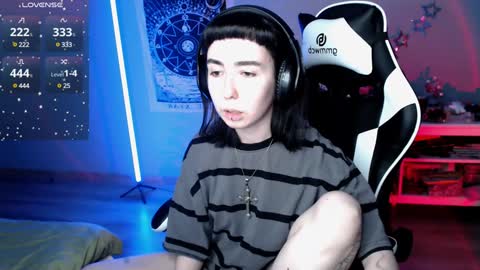 Baroness Von Cringe online show from January 5, 7:39 pm