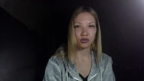 JumikaLoverx online show from April 28, 5:28 pm