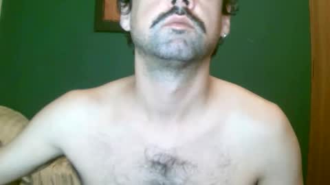 Mia online show from April 19, 6:36 am