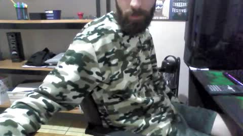 Snapshot of juniorextr_18_ chatting on September 12, 2:46 am juniorextr_18_ online show from September 12, 2:46 am