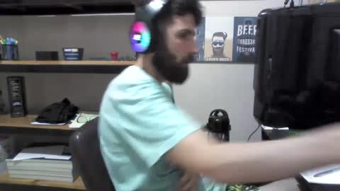 Snapshot of juniorextr_18_ chatting on September 14, 12:35 am juniorextr_18_ online show from September 14, 12:35 am