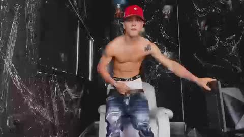 Junior online show from September 19, 9:40 pm