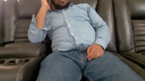 junkdoe10 online show from March 6, 6:05 pm