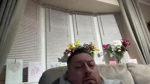Snapshot of junky345 chatting on February 7, 5:51 pm Junky online show from February 7, 5:51 pm