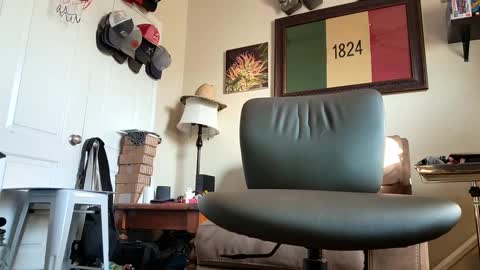 just4fun1523 online show from October 6, 2:57 pm