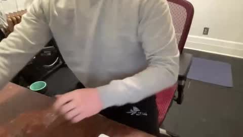 justeunjour online show from March 6, 1:48 am