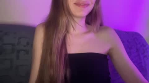 Molly online show from January 3, 10:51 pm