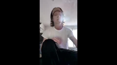 justhavingfun111 online show from January 7, 12:15 am