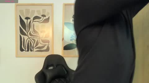 justin_payn14 online show from June 20, 6:58 pm